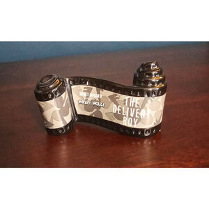 WDCC The Delivery Boy Scroll